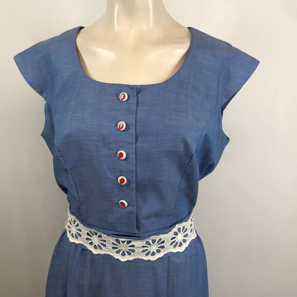 VTG ALICE OF CALIFORNIA - WOMEN'S M/L- BLUE SLEEVELESS BELTED BUTTON MAXI DRESS - Picture 2 of 4